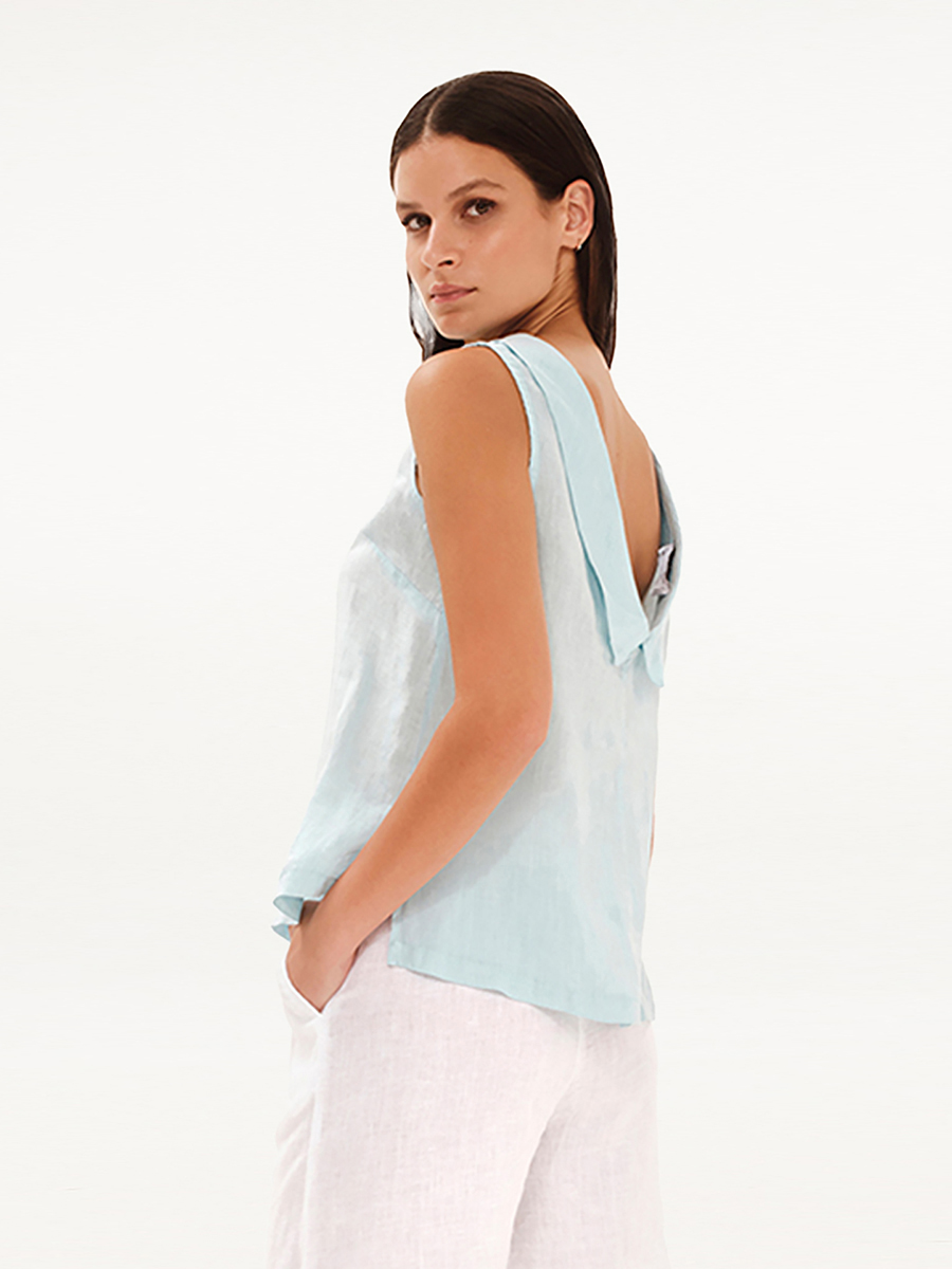 Boat Neckline Sleeveless Linen Top With Deep 
